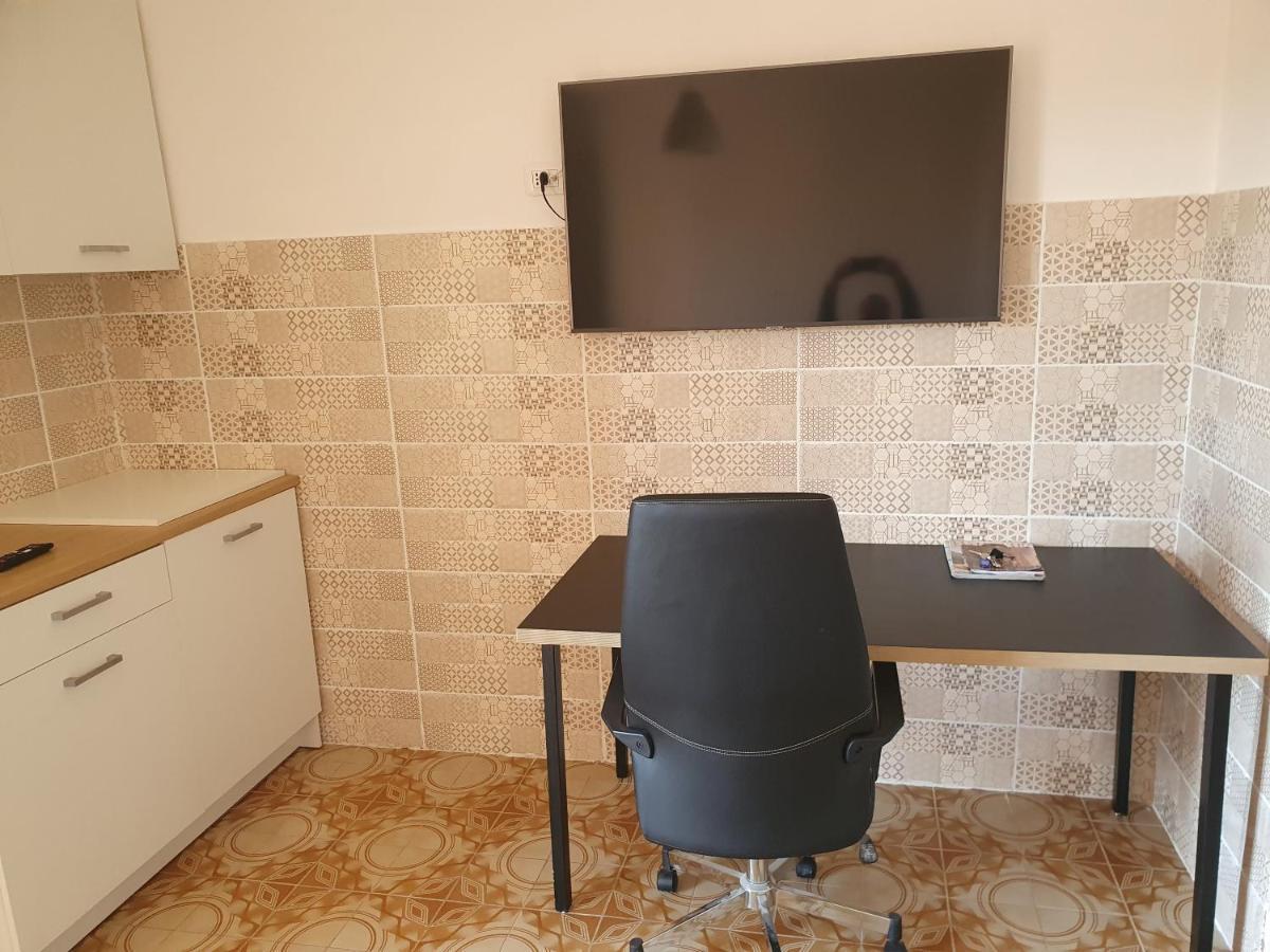 Casa Palazzine Ovest In Centro Citta Apartment Санта Мария Капуа Ветере Екстериор снимка
